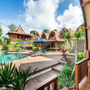 Lumbung Sari 3*, Uluwatu Indonesien