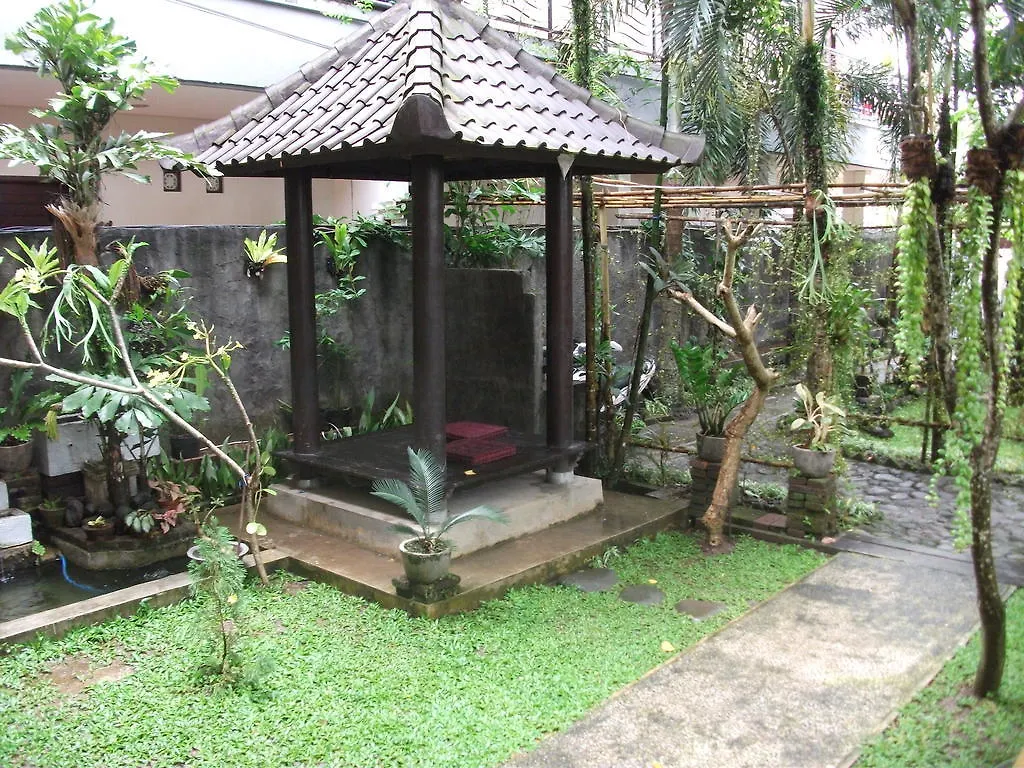Gerhana Sari 2 Bungalows Ubud  0*, Ubud (Bali)